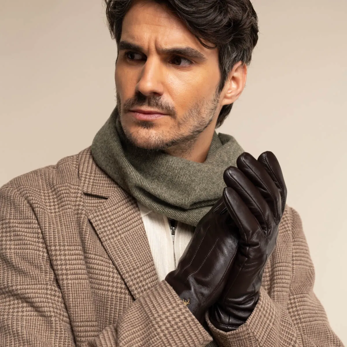 Jake (dark brown) - sheepskin gloves with warm fleece lining & touchscreen feature