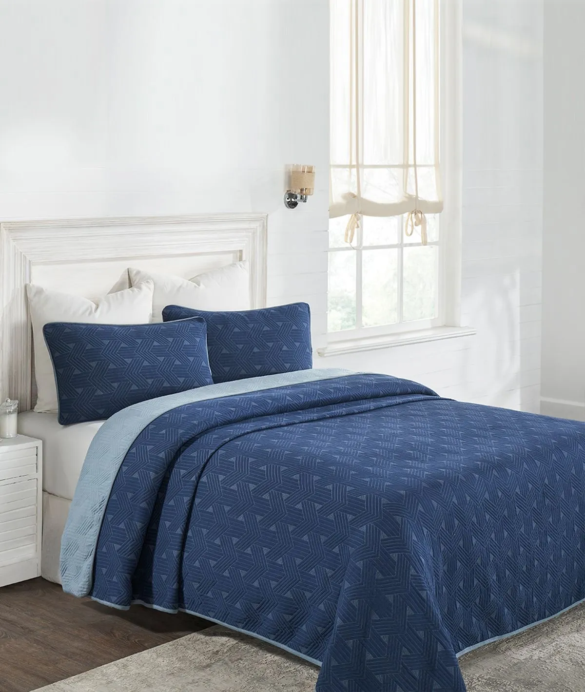 Parquet Blue Grey & Navy 100% Cotton Knitted With Polyester Filled King Size Bed Cover With 2 Pillow Covers (Set of 3 Pcs)